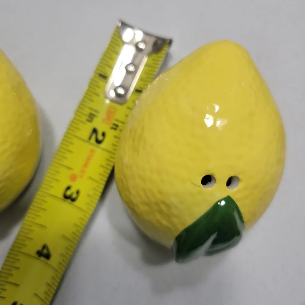 Lemon Salt and Pepper Shakers Ceramic Set   NEW